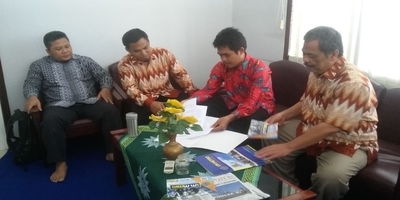 PRODI KPI UMMETRO TANDA TANGANI KERJASAMA PENGELOLAAN WEBSITE DARI FAI UMMETRO